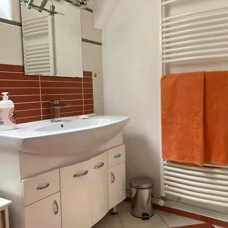 Homestay Le Bois Des Sources *