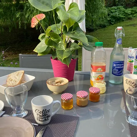 Homestay Le Bois Des Sources Saint-Marcel (Eure)