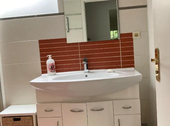 Homestay Le Bois Des Sources Saint-Marcel (Eure)