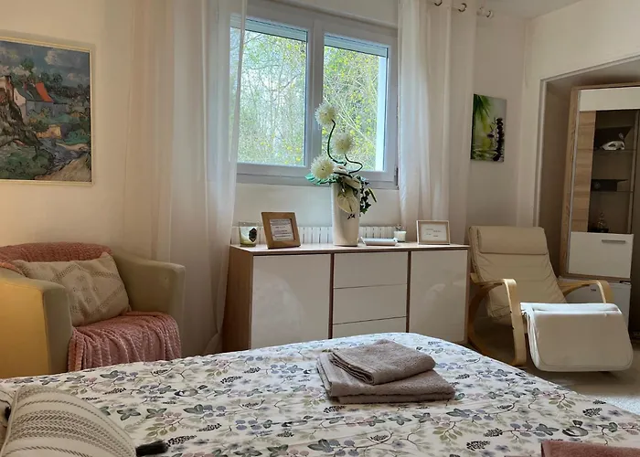 Homestay Le Bois Des Sources